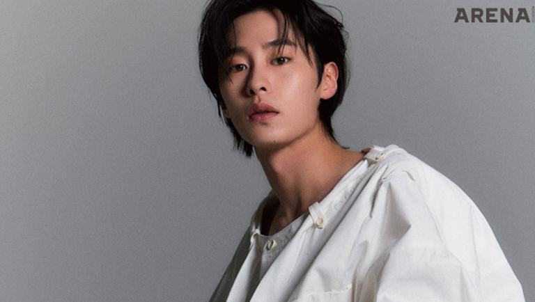 ARENA HOMME Dergisi Mart Sayısı İçin Lee JaeWook