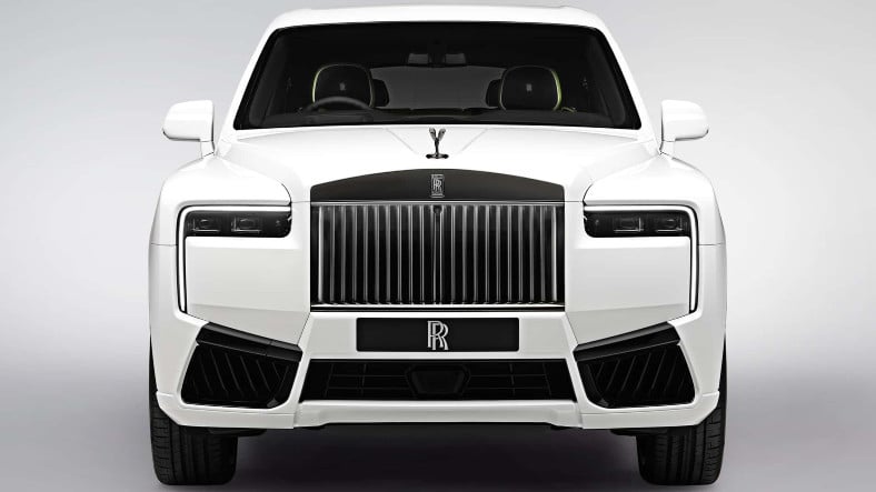 2025 Model Makyajlı Rolls-Royce Cullinan Tanıtıldı