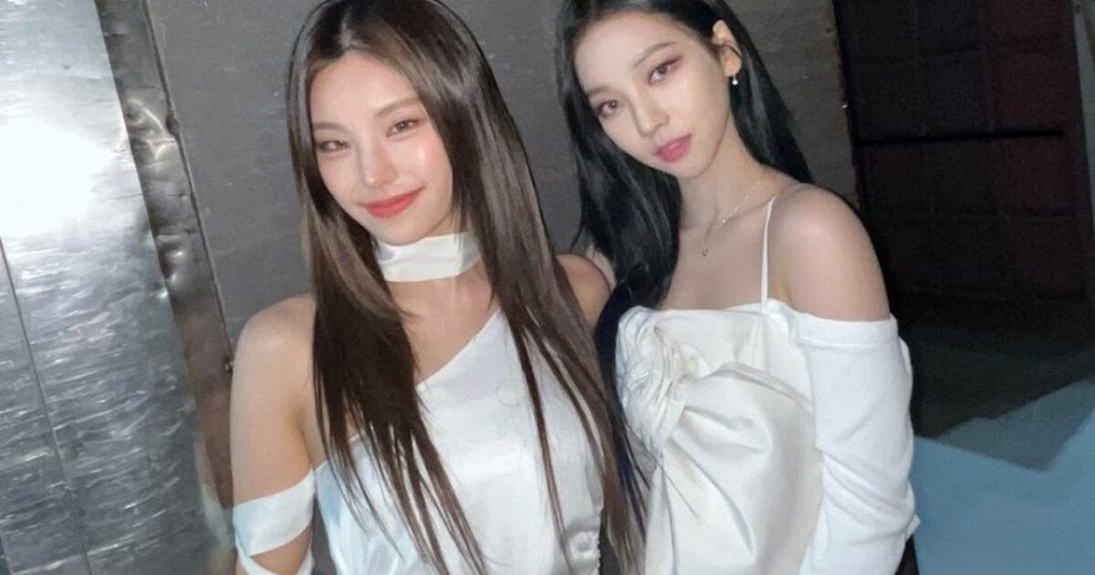 ITZY’s Yeji And aespa’s Karina Is The Cutest 4th Generation Friendship Out There