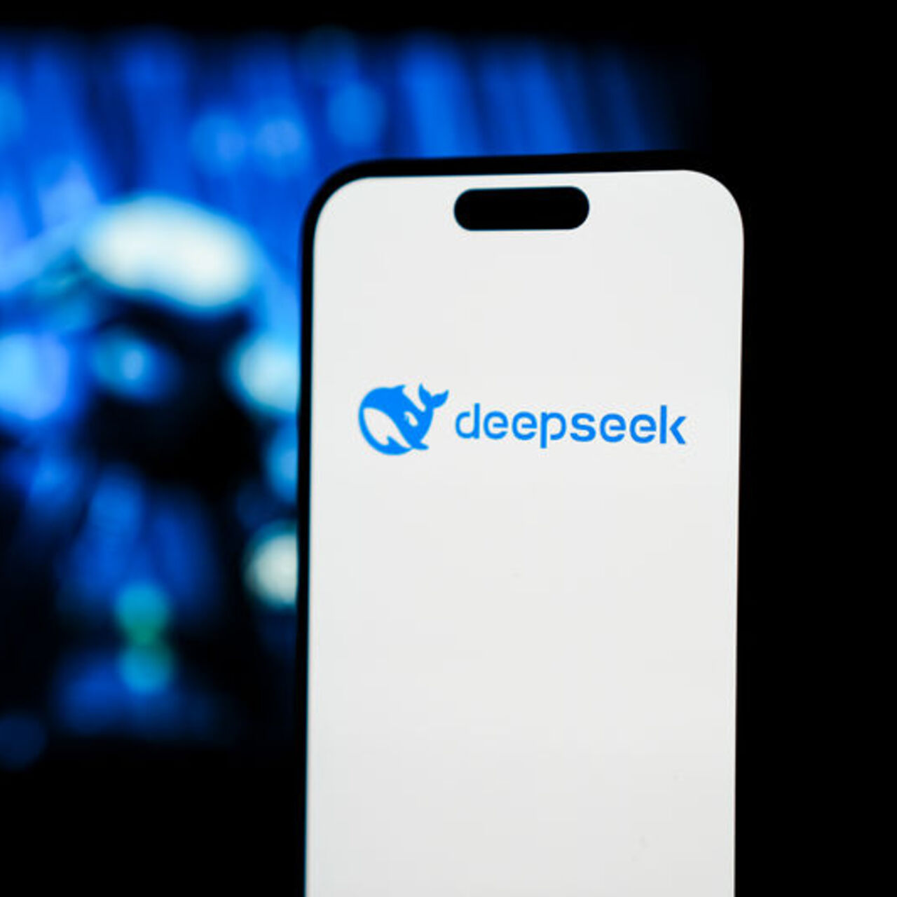 Answer from China with Deepseek in artificial intelligence! rose to number 1