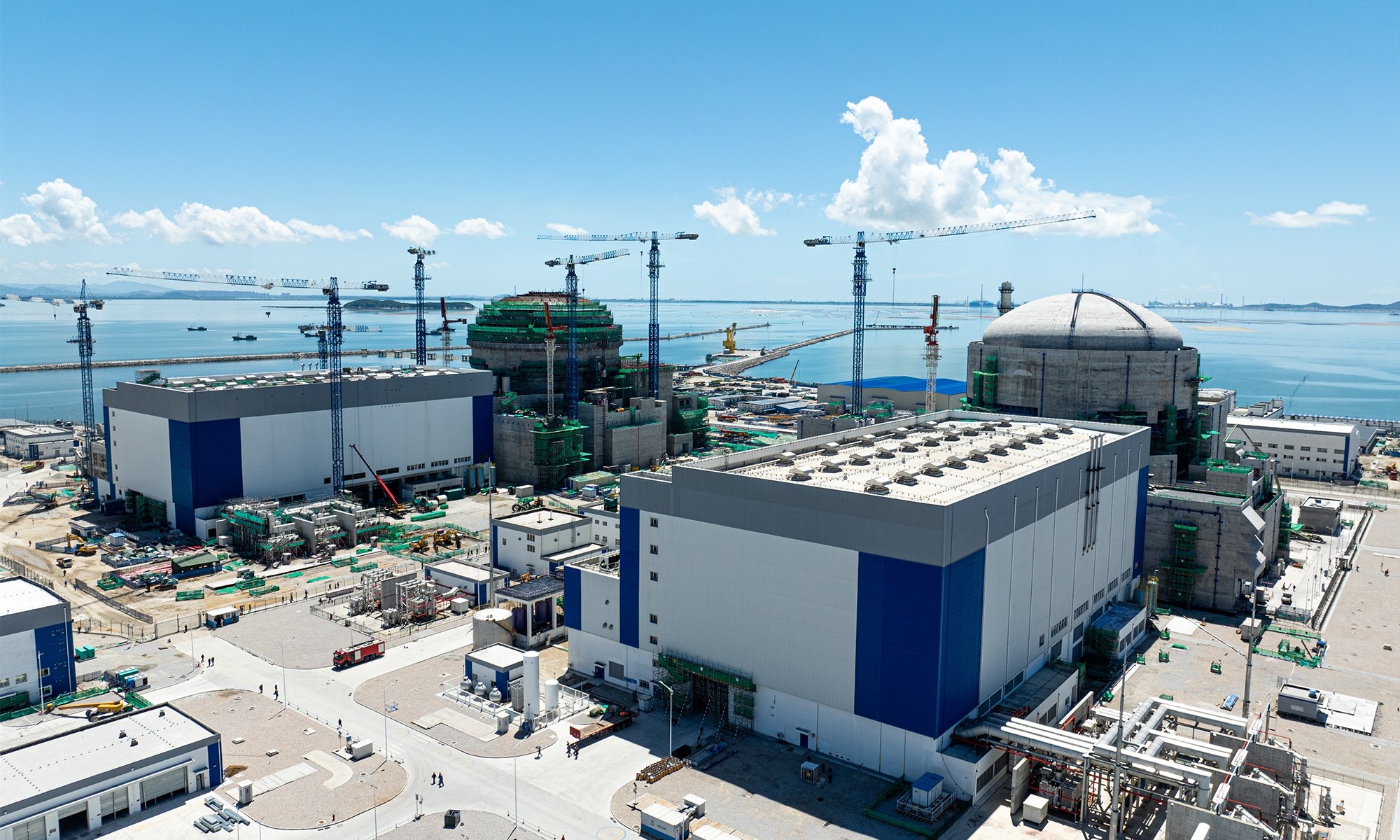 China’s first 3rd generation nuclear reactor connected to the grid